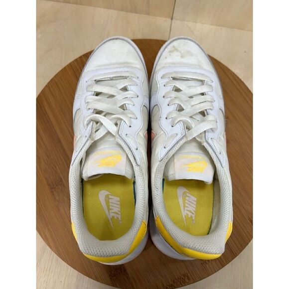 Nike Internationalist White Yellow Athletic Running Shoes Womens 9 - Picture 6 of 8